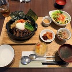 肉バル キダルト - 料理写真:「ハラミステーキ DE ビビンバ丼セット」1,870円税込み♫