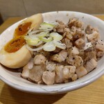 麺屋 聖 京都駅前店 - 炙りレア焼豚丼