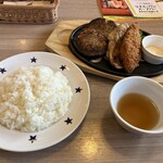 ステーキのどん 幸手店 - ライス、スープはおかわり可能♪