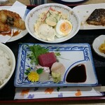 味わい処 笑楽 - 