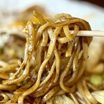 焼麺 晃のや - 麺は太もち♪ この食感がサイコー