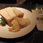 バー・シーガーディアン Ⅱ - 好きなもので、サンドウィッチを