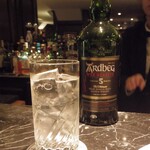 バー・シーガーディアン Ⅱ - サンドウィッチをアテにアードベックを