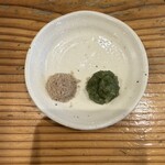 麺屋鈴春 - 藻塩とわさび　50円