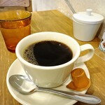 天然酵母の食パン専門店 つばめパン ＆Milk - 