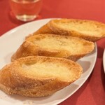 ロス・レイエス・マーゴス - 