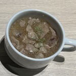 肉の中條の台所 - スープも美味しいのでおかわりしちゃいました