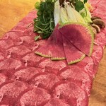 水炊き吟醸もつ鍋 由乃 - 