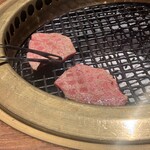 和牛とタン 焼肉 とみ 新橋本店 - 