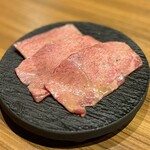 中目黒焼肉 登牛門 - 