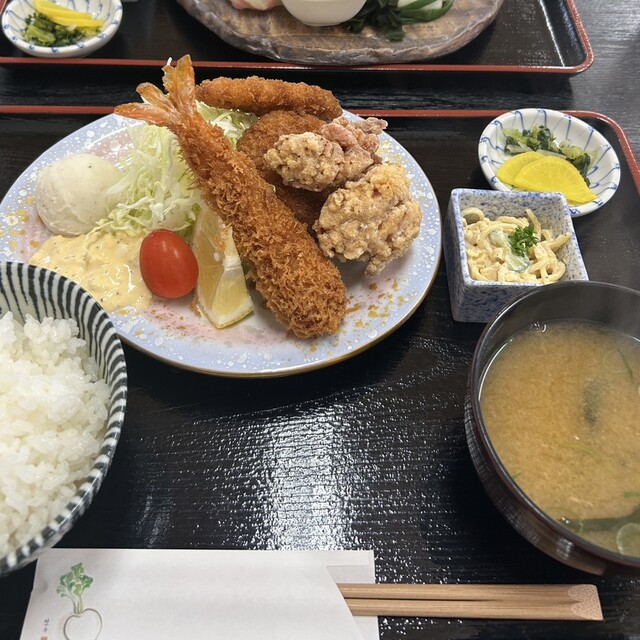 ◇大阪府全域 神戸市 配達料無料！◇イーナ◇ダイニングテーブル