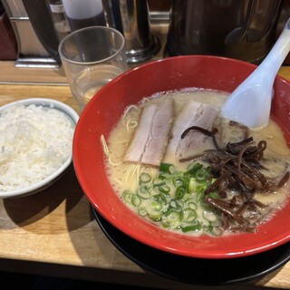 豚骨らーめん 福の軒_0