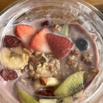 サミットストア - くだもの好きのアサイーヨーグルト(231kcal)