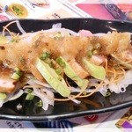 和食レストランとんでん - 合鴨スモークとアボカド　626円