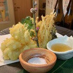 厚岸水産 かき小屋 - 