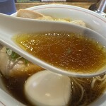 中華そば 麺壁九年 - スープ