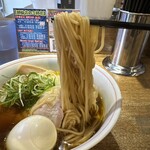 中華そば 麺壁九年 - 麺リフト