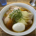 中華そば 麺壁九年 - 特製中華そば(醤油)