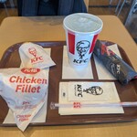 ケンタッキーフライドチキン - ドリンク写真:今日のランチ