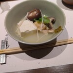 博多水炊き・鶏すき鍋 西新初喜 - 