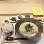 神楽桟 - 鶏の嶺岡汁御膳¥2000