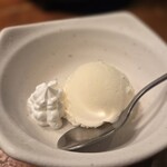 ままやホルモン - 