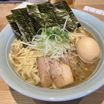 豚骨醤油 三輪 - 