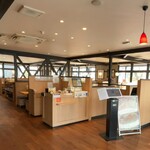 丸源ラーメン - 店内