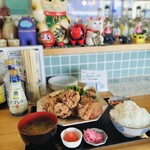 たき火炉端 雨やどり - 