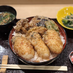 神楽桟 - 牡蠣天丼¥2000