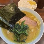 ラーメン 洞くつ家 - 