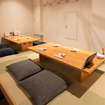 炉端にのいち - 小上がり席