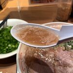 三代目 博多 だるま - ラーメン890円