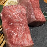 焼肉 犇 - 