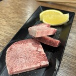 肉のやまもとの焼肉 - 