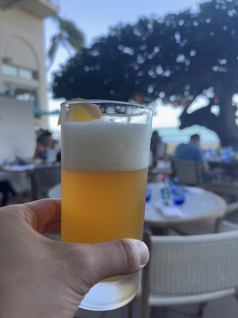 Hau Tree Lanai Restaurant （ハウツリーラナイ） - カピオラニ公園
