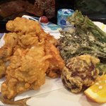 勝しん - 天然たらの芽とフグからアゲ相撲部屋風（笑）