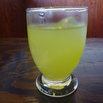 大砲ラーメン - 緑茶（サービス）