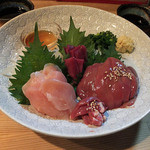 Miyazaki Jidori Sumiyaki Baru Faiabado - 朝引き淡路地鶏のお刺身盛合せ（4種盛・税別1,200円）