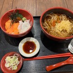 蕎麦人 - そば（温）➕ミニ海鮮丼➕麺大盛り（1170円）