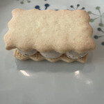 エシレ・パティスリー オ ブール - サブレサンド ラムレザン