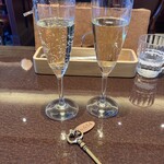 CAFE AUX BACCHANALES - 