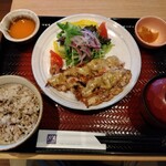 大戸屋 - 料理写真: