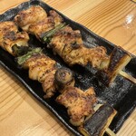 鳥貴族 - 料理写真:ねぎま　もも　スパイス
