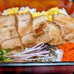 北前そば高田屋 - 炙り煮豚重