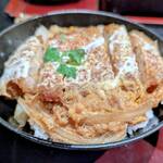 北前そば高田屋 - ジューシーなカツ丼