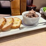 炭火焼鳥 九四八 - 