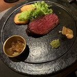 炭燒牛排與葡萄酒 obiobi - 