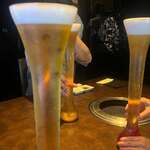 焼肉のMr.青木 - 個性的なビアグラス