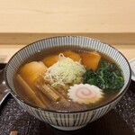 神楽桟 - 【限定】焼豚醤油ラーメン おむすび付き¥1500